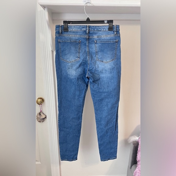 Orvis Ladies Skinny Jeans - Picture 3 of 4